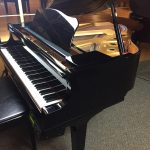 Yamaha GC1 Polished Ebony used baby grand piano