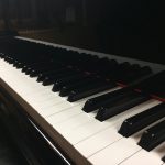 Yamaha GC1 Polished Ebony used baby grand