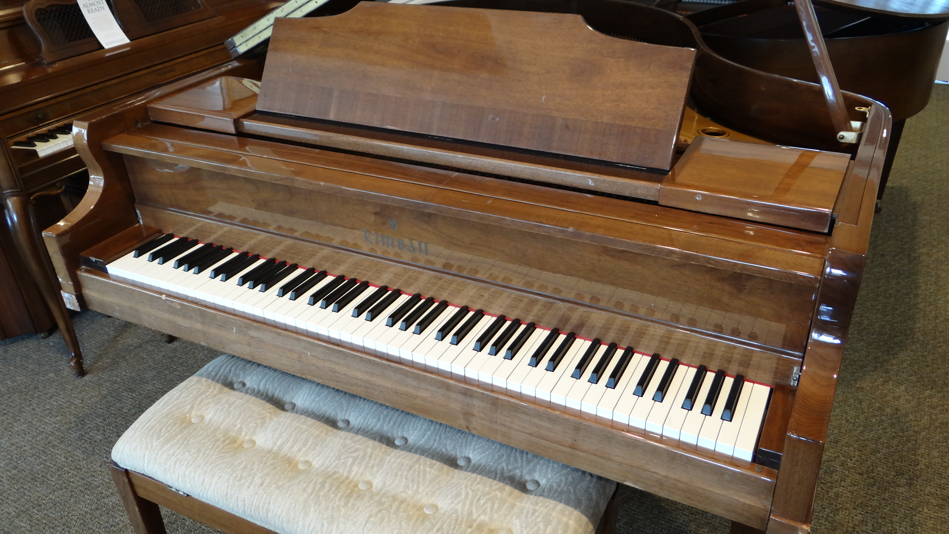 kimball baby grand piano 692726