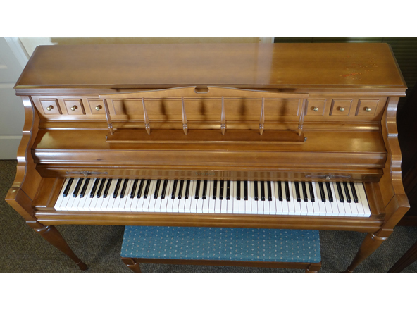 Classic Kimball Artist Console Used Upright Piano Used